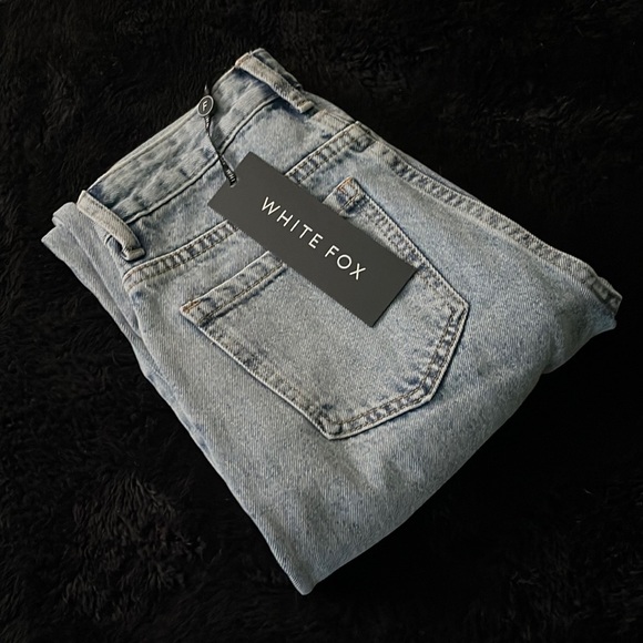White fox boutique split hem jeans - Picture 1 of 4